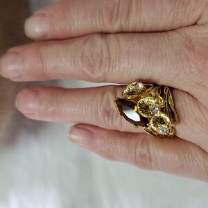 Gold‎ plated flower ring